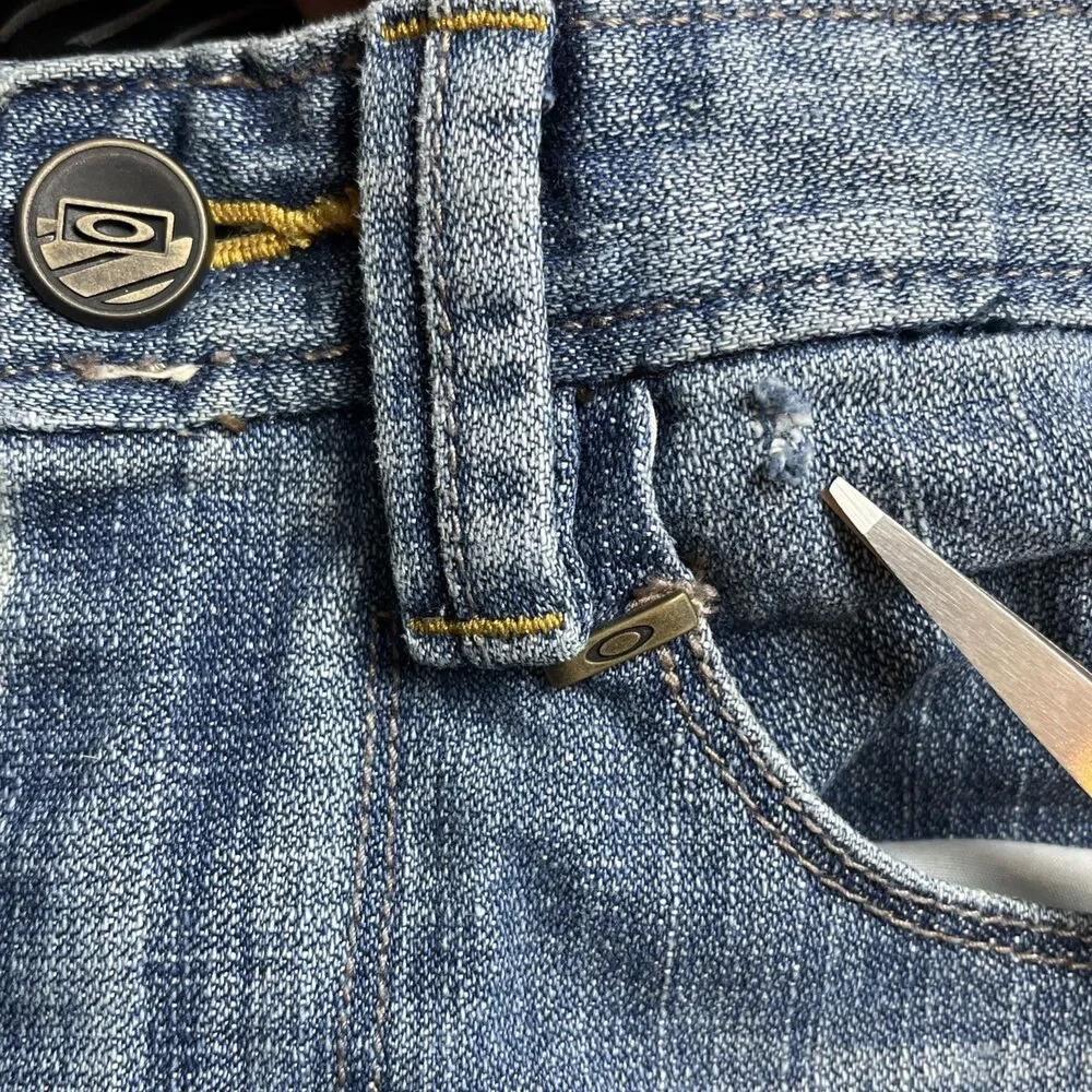 Oakley Men’s Jeans Y2K Loose Fit 29x 32 RN96548 Blue Denim Utility‎ Casual